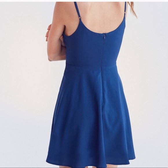 Kimchi Blue tie front dress - Picture 2 of 9